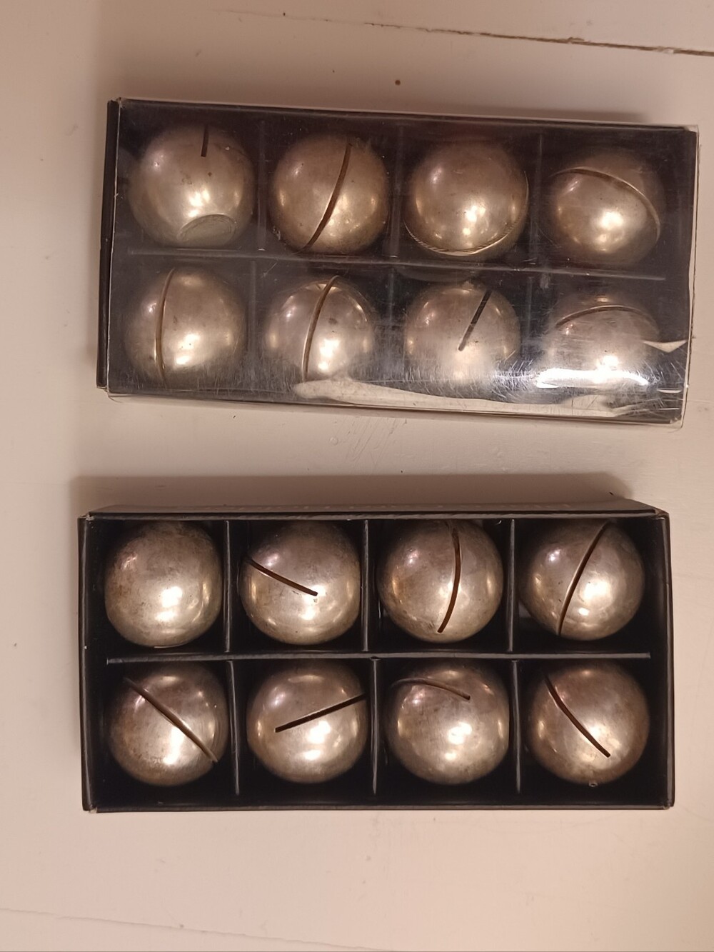 NWT Crate & Barrel Silver Placecard Holders- Set Of 16